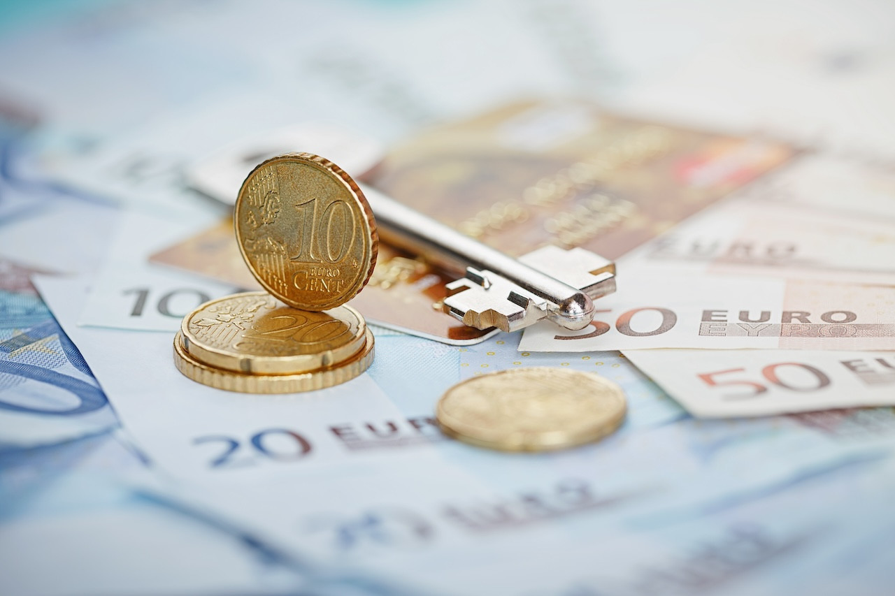 빚더미 탈출, 월급날만 기다리는 통장 숨통 트이는 비결: 비상금 100만원 만들기부터 시작하는 나를 위한 첫걸음